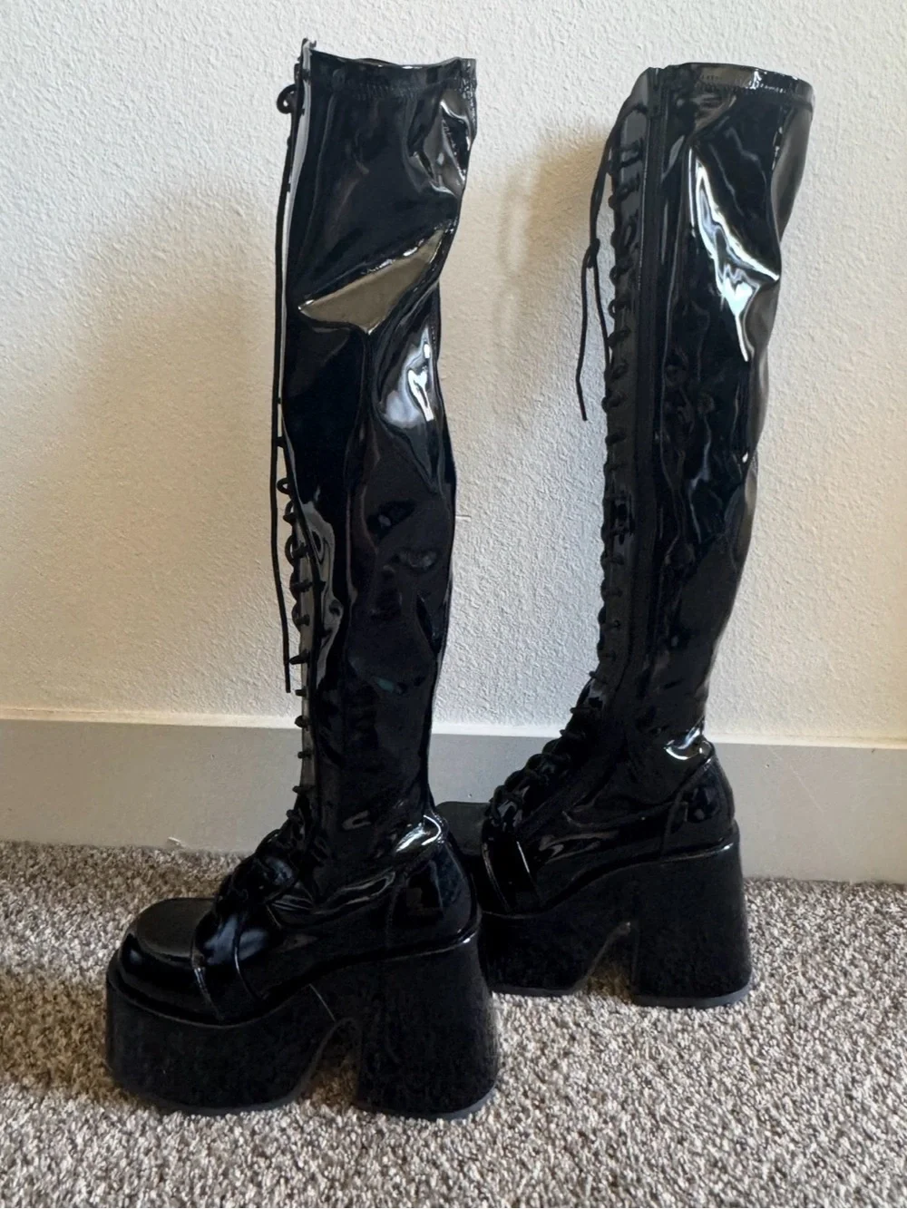 Demonia lace shine height